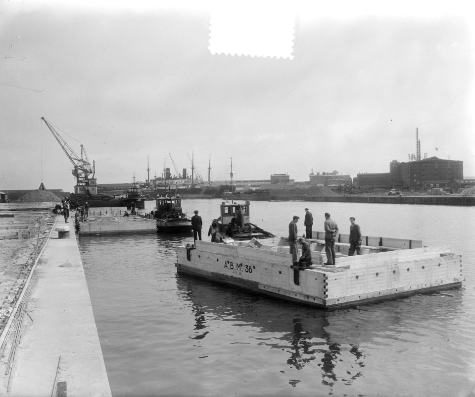 Nieuwe Chaissons vertrekken naar Zierikzee, Bestanddeelnr 905-7056