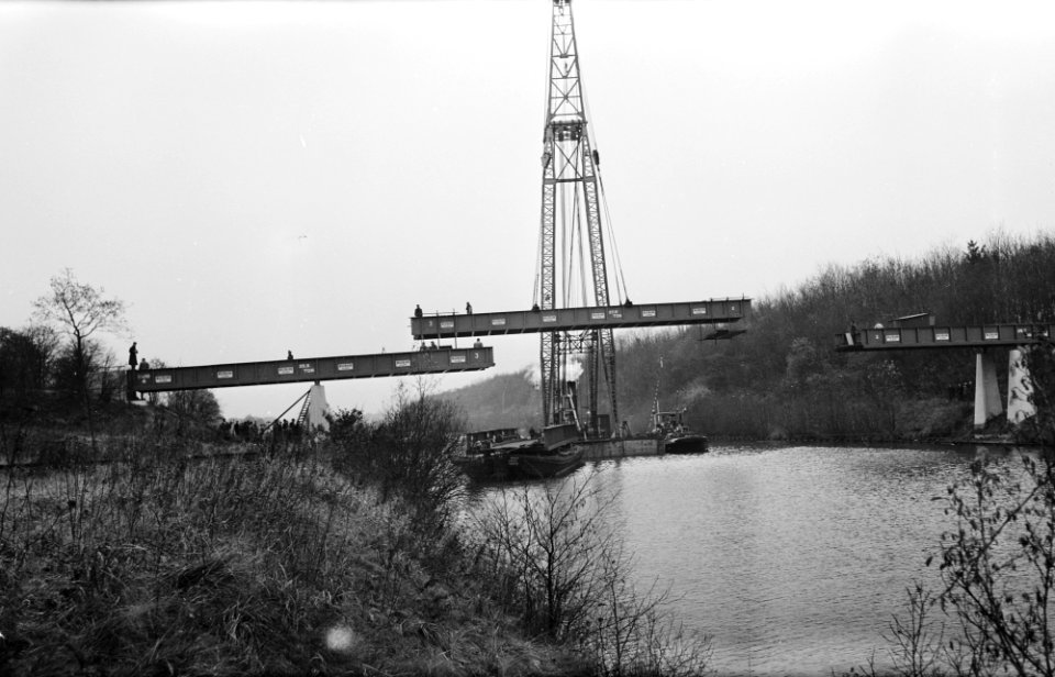 Nieuwe brug over het Twentekanaal, Bestanddeelnr 909-1328