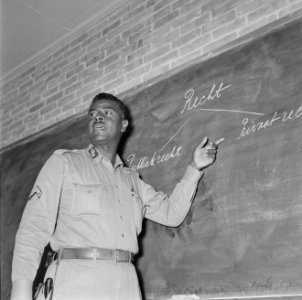 Onderwijs op de Politieschool in Suriname, Bestanddeelnr 252-2347