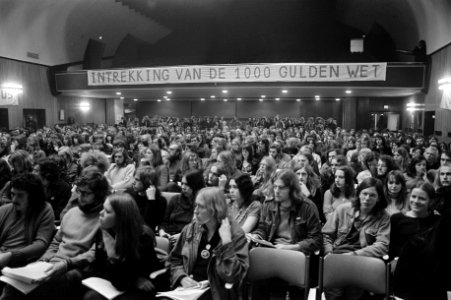 Onderwijs-teach-in in Krasnapolsky, Bestanddeelnr 926-0449