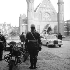 Ondertrouw prinses Beatrix en Claus, Bestanddeelnr 918-7943