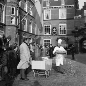 Ondertrouw prinses Beatrix en Claus, Bestanddeelnr 918-7933
