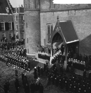 Ondertrouw prinses Beatrix en Claus, Bestanddeelnr 918-7958
