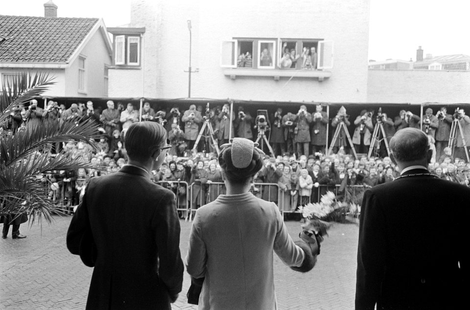 Ondertrouw prinses Margriet en Pieter van Vollenhoven prinses Margriet , Pieter , Bestanddeelnr 919-8733