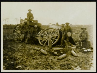 One of the many German ammunition limbers caught by one of our shells near a 5.9, Bestanddeelnr 158-0041
