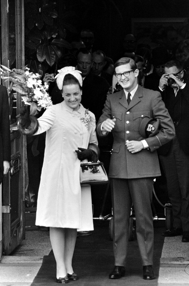 Ondertrouw prinses Margriet en Pieter van Vollenhoven prinses Margriet en Pieter, Bestanddeelnr 919-8666
