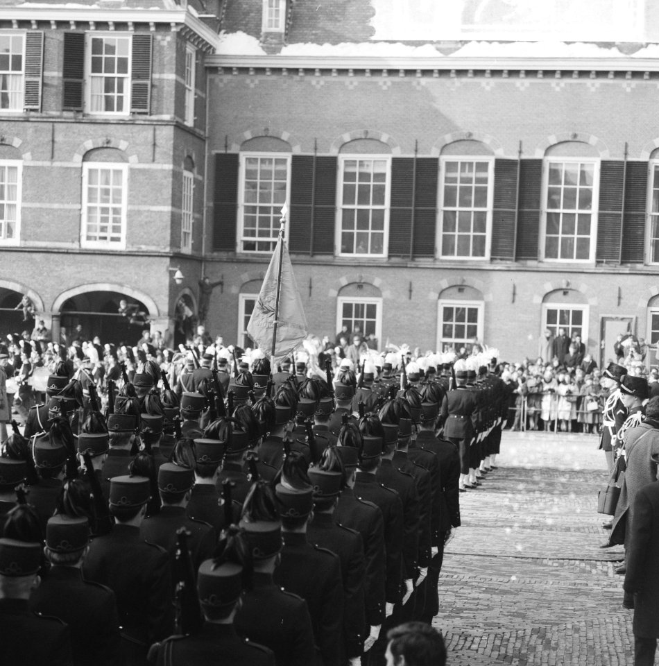 Ondertrouw prinses Beatrix en Claus, Bestanddeelnr 918-7937