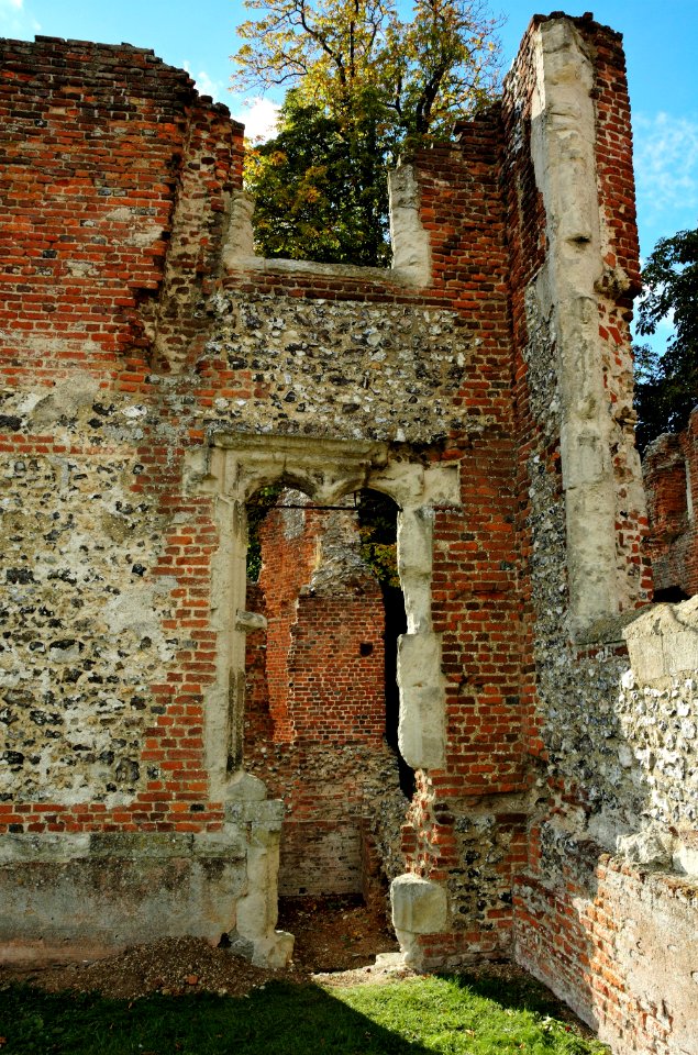 Old-Gorhambury-House-20051002-036