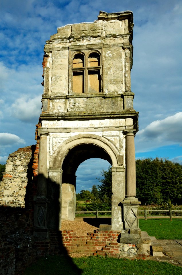 Old-Gorhambury-House-20051002-037