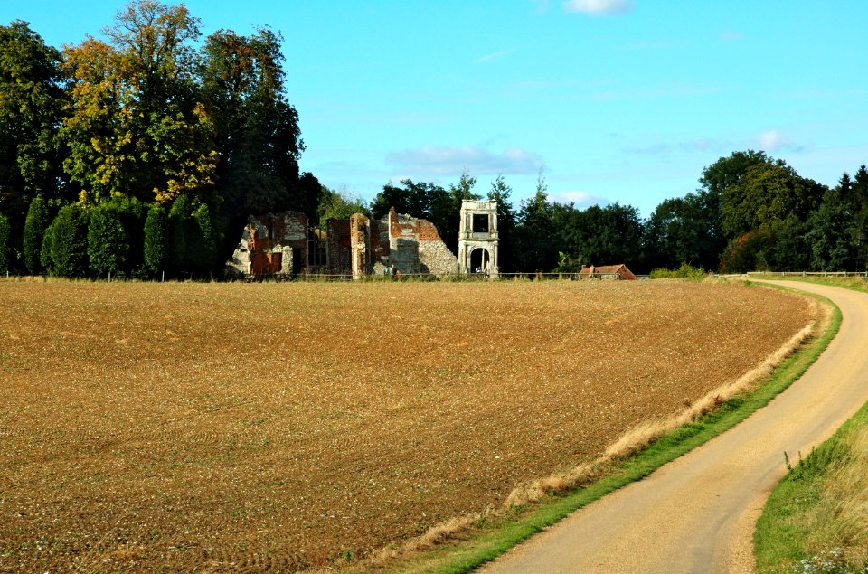 Old-Gorhambury-House-20051002-029