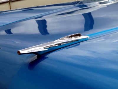 Oldsmobile '88' ornament