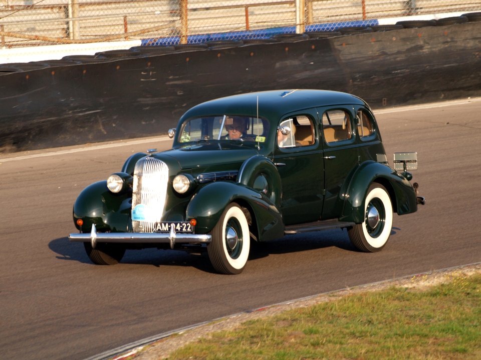 OLDSMOBILE F 35 dutch licence registration AM-04-22 pic3