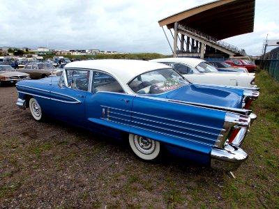 Oldsmobile '88' taillight pic5