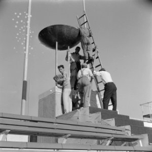 Olympische Spelen te Rome Kom, waar het Olympisch vuur in zal branden wordt in , Bestanddeelnr 911-5432