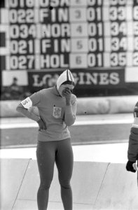 Olympische Winterspelen te Grenoble. Elly van den Brom na haar rit op de 1000 me, Bestanddeelnr 921-0795