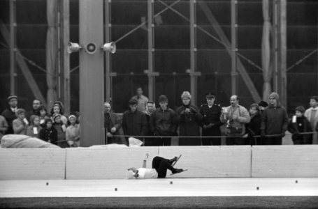 Olympische Winterspelen te Grenoble. De Japanse schaatster Jitsuko Saito valt op, Bestanddeelnr 921-0676