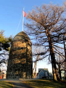 Old Powder House (Somerville, Massachusetts) - DSC04314