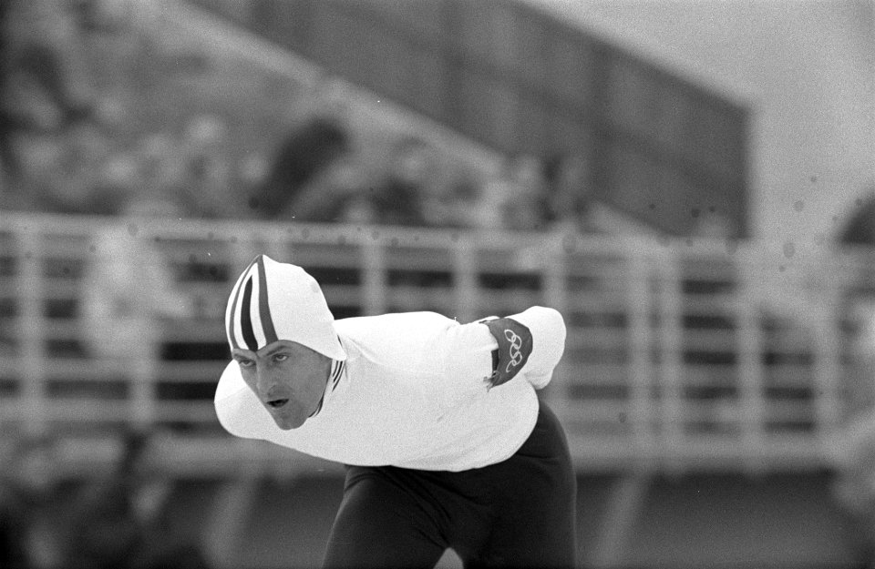 Olympische Winterspelen te Grenoble. Fred Anton Maier (Noorwegen) in actie op de, Bestanddeelnr 921-0871