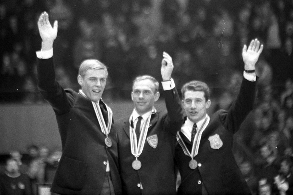 Olympische Winterspelen te Grenoble. De medaillewinnaars op de 1500 meter. Van l, Bestanddeelnr 921-0850
