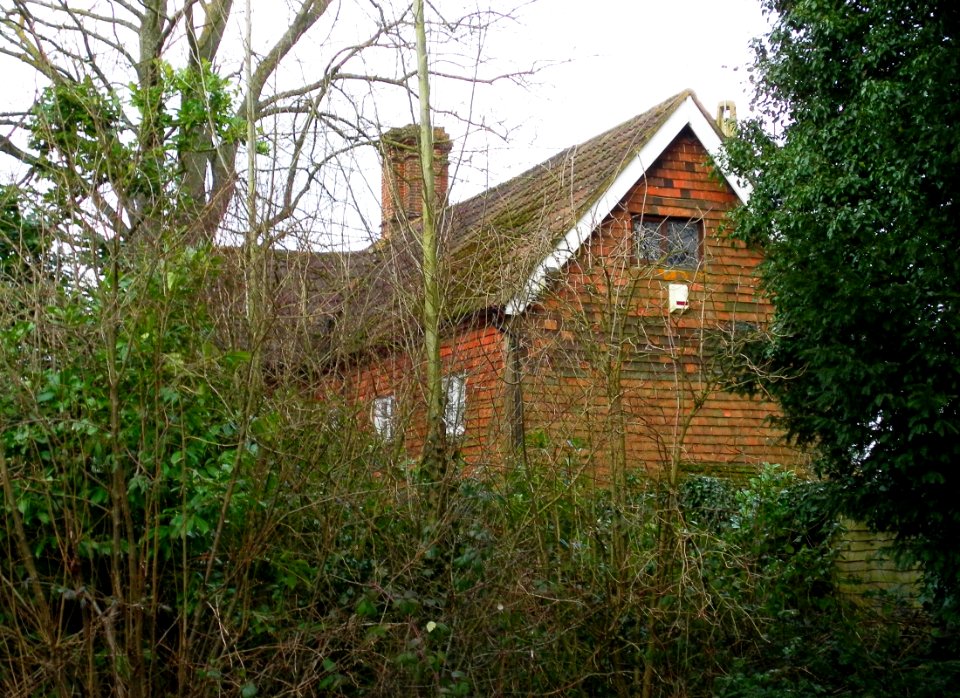 Oldlands Farmhouse, Radford Road, Tinsley Green, Crawley (IoE Code 363402)