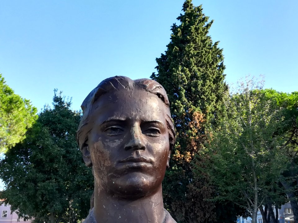 Olga Ban, 2017 Titov park (Pula) 02