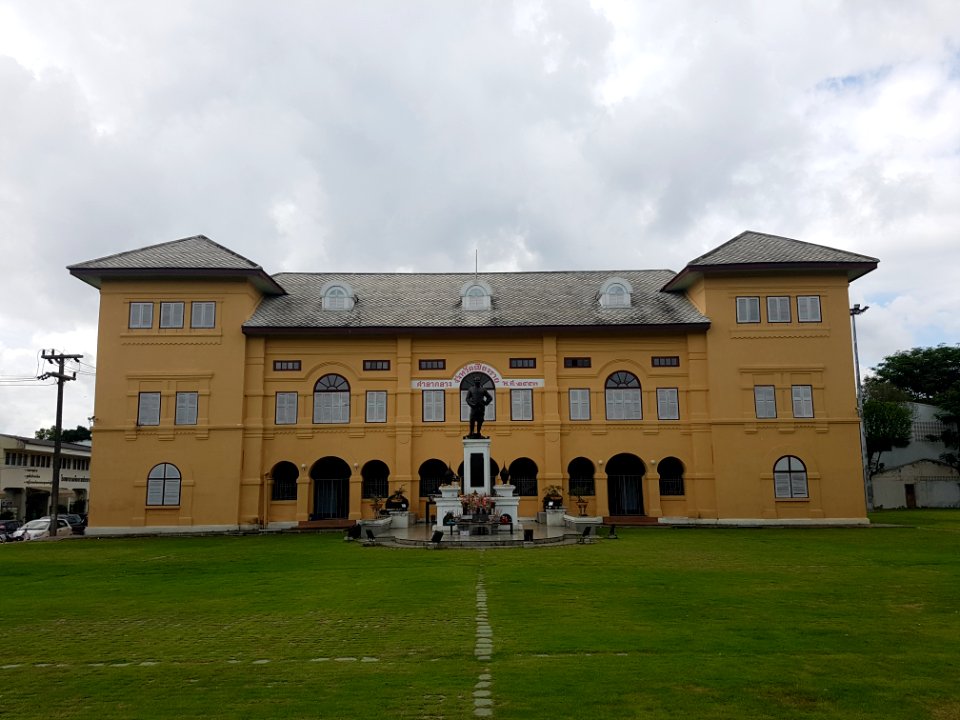 Old provincial office, Chiang Rai - 2017-06-27 (002)