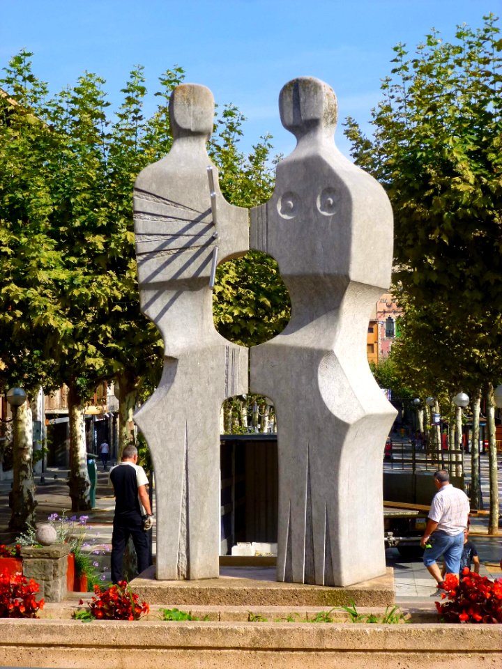 Olot - escultura 4