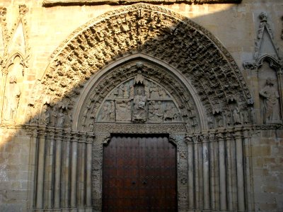 Olite - Iglesia de Santa María la Real, portada 18