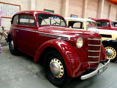 Old red Opel Kadett pic3