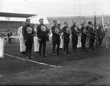 Olympisch Stadion , Speedway Races , Vliegende Hollander staand, Bestanddeelnr 903-5068