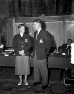 Olympisch kostuum C. Gastelaers en Jan Buis, Bestanddeelnr 908-0758