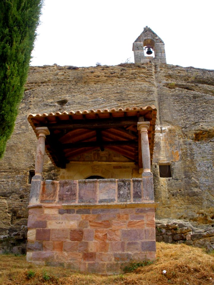 Olleros de Pisuerga - Ermita rupestre de San Justo y San Pastor 03