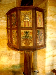 Olleros de Pisuerga - Ermita rupestre de San Justo y San Pastor, interior 07