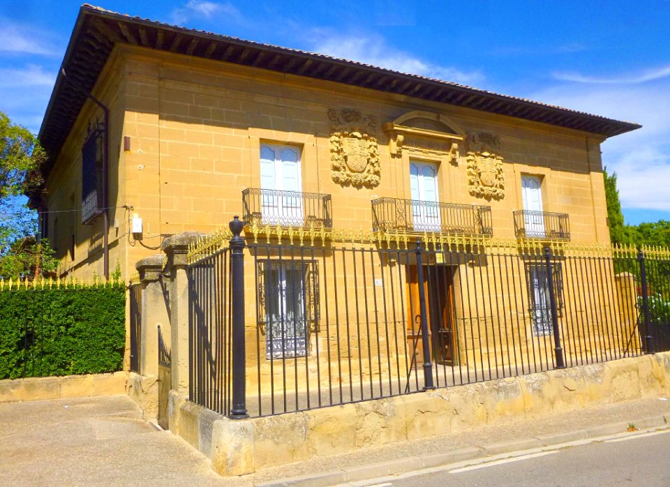 Ollauri - Palacio de los Marqueses de Terán 02