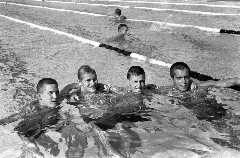 Olympische Spelen te Rome, Amerikaanse zwemploeg die een nieuw wereldrecord vest, Bestanddeelnr 911-5418