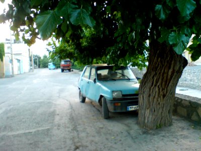 Old Renault 5 - Nishapur