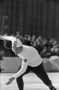 Olympische Spelen Grenoble, nummer 29 Suzuki (kop), numme 31 in aktie, nummer 32, Bestanddeelnr 921-0875