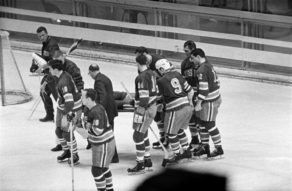 Olympische spelen ijshockey Zweden tegen Amerika, Bestanddeelnr 921-0651