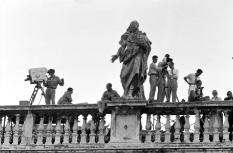 Olympische Spelen te Rome, Paus Johannes XXIII zegent de deelnemers aan de Spele, Bestanddeelnr 911-5386