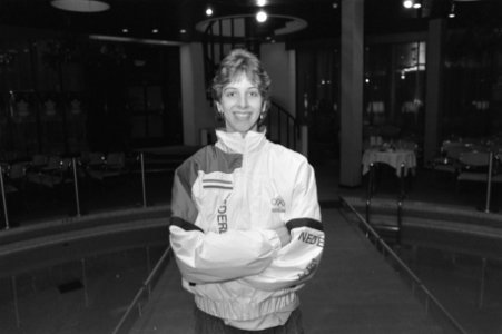 Olympische schaatsploeg in Amsterdam gepresenteerd Christina Aaaftink, Bestanddeelnr 934-1792