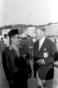 Olympische Spelen te Rome, Kees Kerdel (chef de mission) en luitenant kolonel Sr, Bestanddeelnr 911-5262