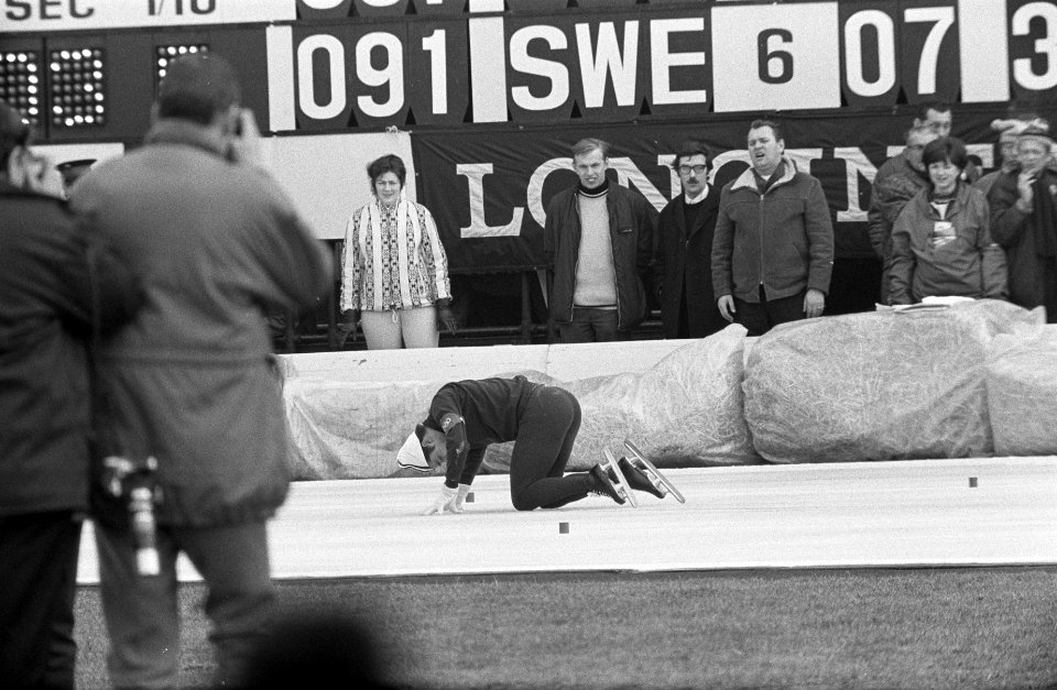 Olympische Spelen Grenoble, nummer 17 Guttormsen, nummer en 19 Thepenier (Frankr, Bestanddeelnr 921-0864
