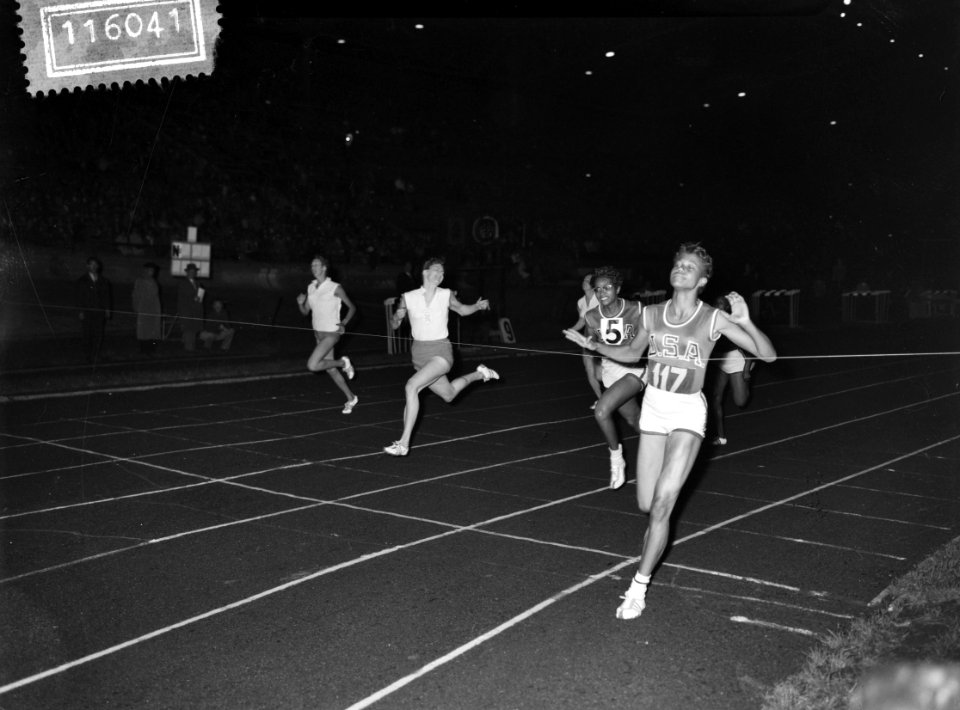 Olympische revances in stadion Amsterdam, Wilma Rudolph, Bestanddeelnr 911-6041