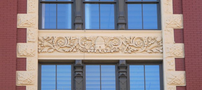 Omaha, Nebraska 1403-1405-1407 Harney detail 2
