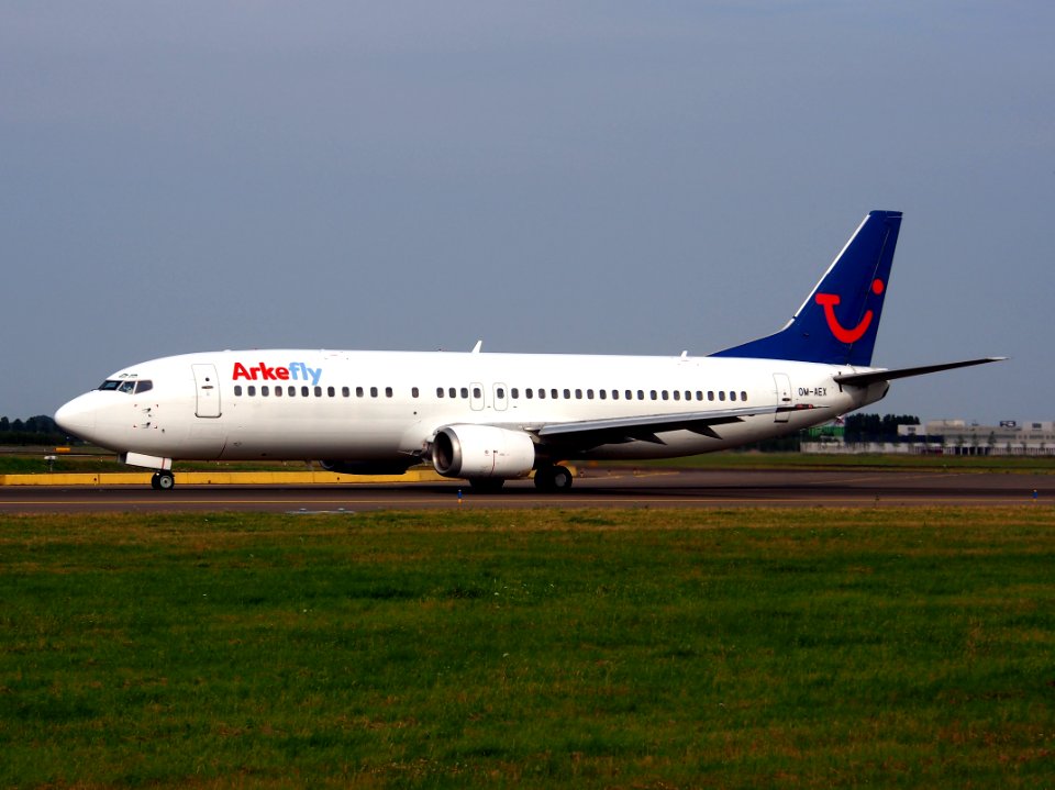 OM-AEX ArkeFly Boeing 737-4Y0 - cn 25178, taxiing 22july2013 pic-001