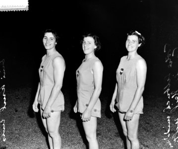 Olympisch Gymnastiekploegen Krul-Selbach-Heil, Bestanddeelnr 905-2054