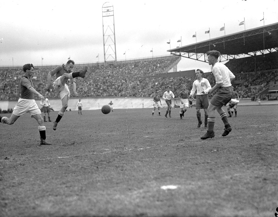 Olympische dag. Voetbal, Bestanddeelnr 902-2320