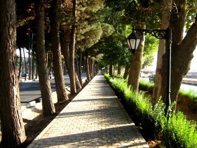 Omar Khayyam boulevard barier sidewalk - Nishapur 10