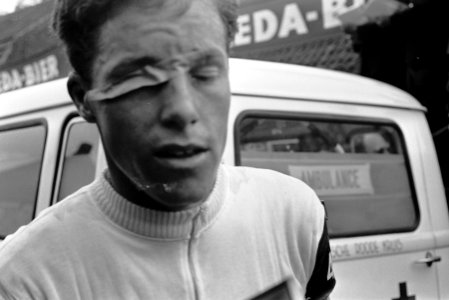 Olympiatoer 1965, Rudi Liebregts heeft vuiltje in het oog, Bestanddeelnr 917-8203