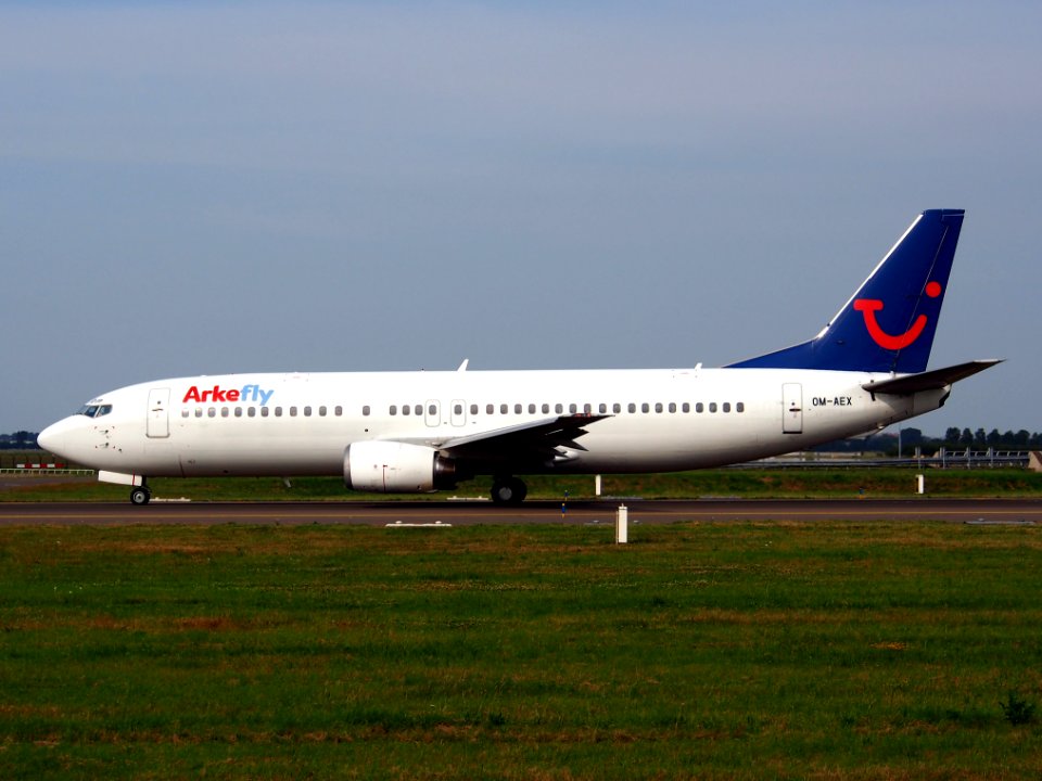 OM-AEX ArkeFly Boeing 737-4Y0 - cn 25178, taxiing 22july2013 pic-002